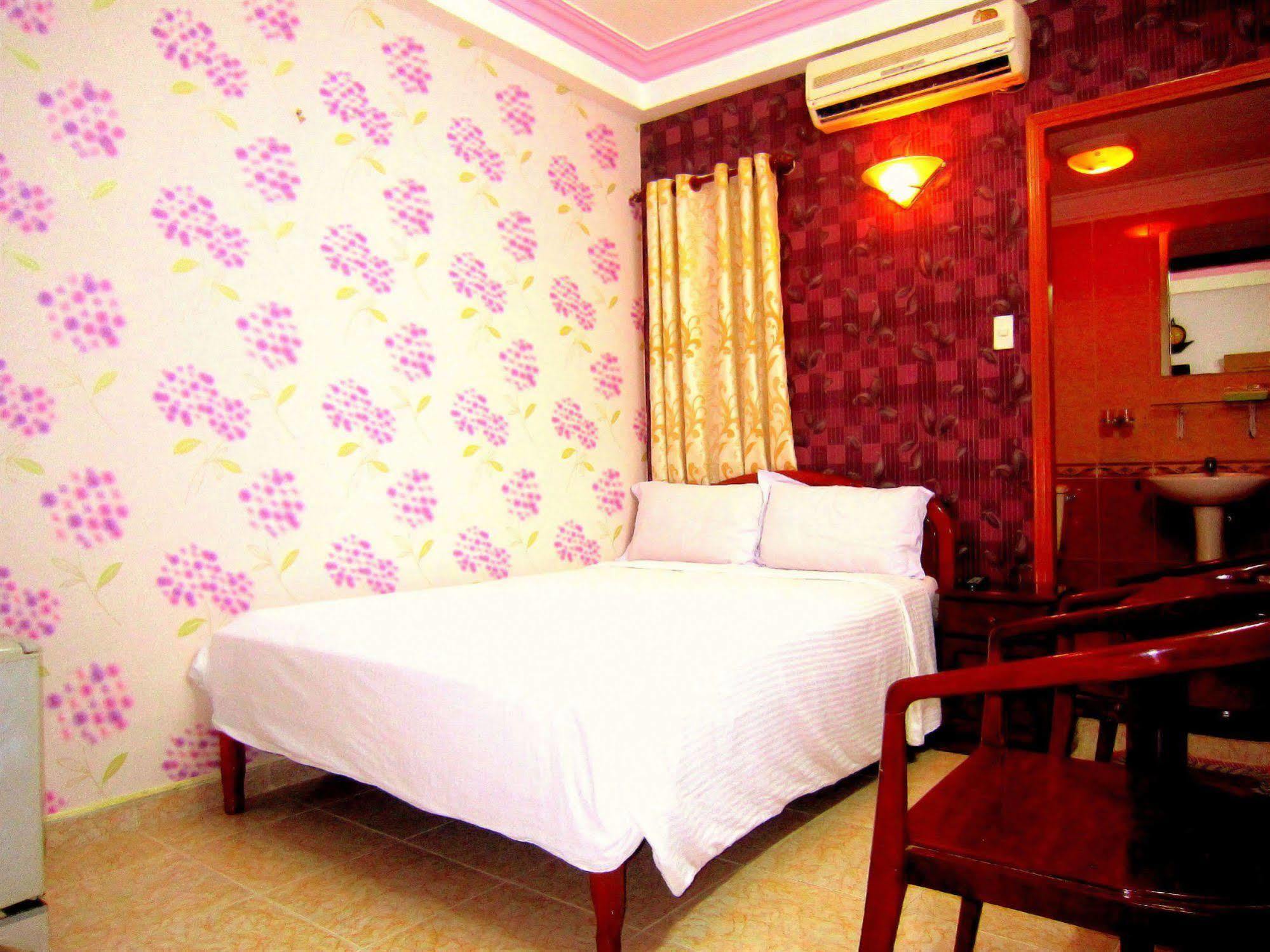 Thuy Tien Hotel Ho Şi Min Exterior foto